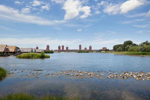 pro.65.090802_pb_ypenburg.webp